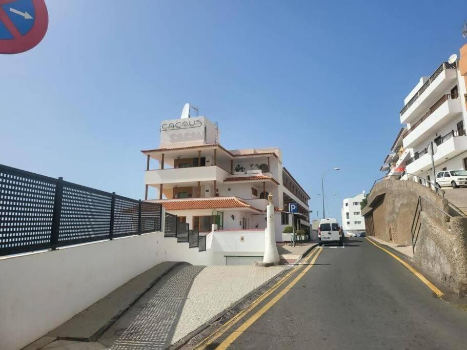 Vista Mar Y Piscina Climatizada Daire Arona  Dış mekan fotoğraf